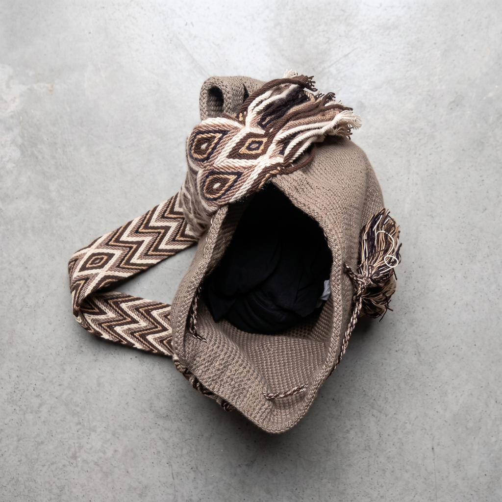 Origen 001 — Bolso Wayuu Artesanal